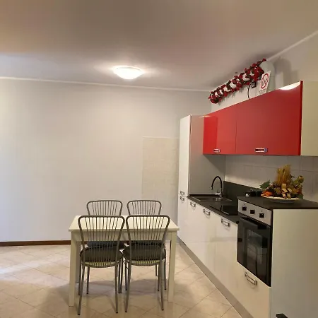 Apartamento B E B House Castellanza Exterior foto