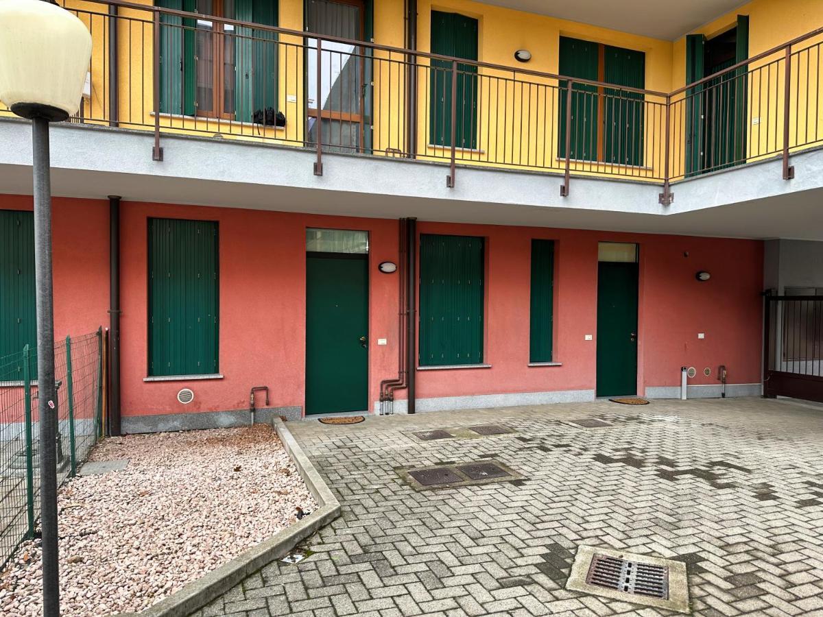 Apartment B E B House Castellanza